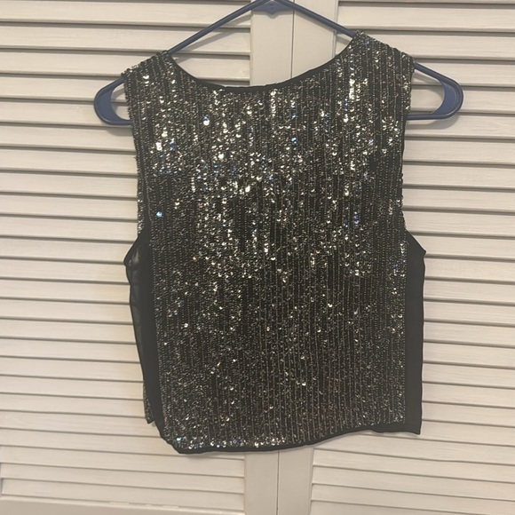 Stunning Walter Baker size small sequin and beaded tank with sheer sides - Picture 3 of 4